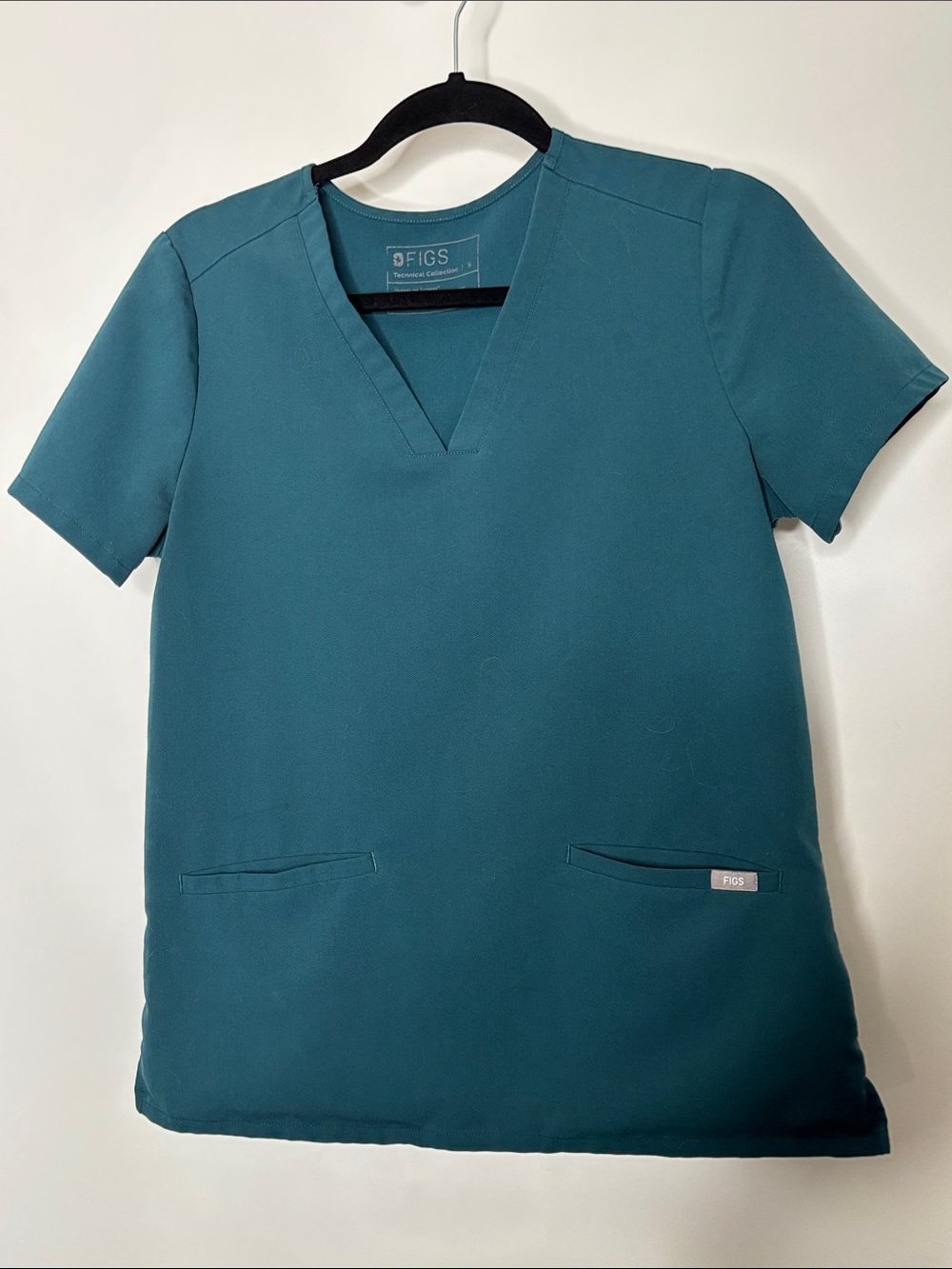 Figs Casma Scrub top size S